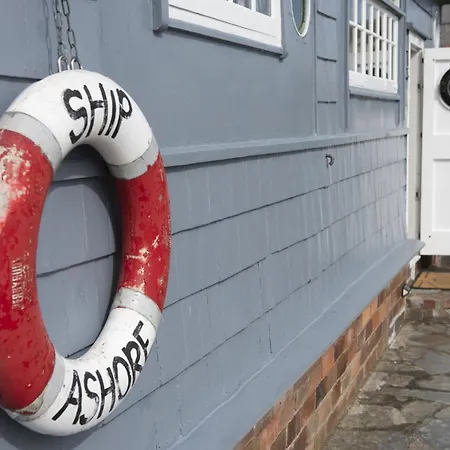 Ship Ashore